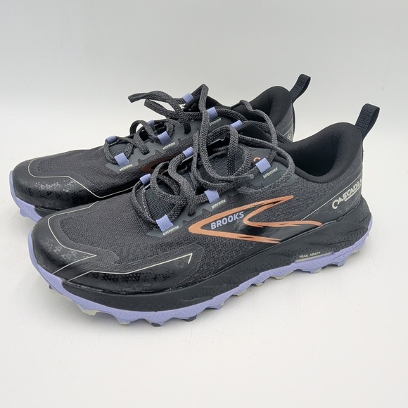 Brooks Cascadia 18 Women's Trail Running Shoes Size 8.5 NEW Ebony Black Purple